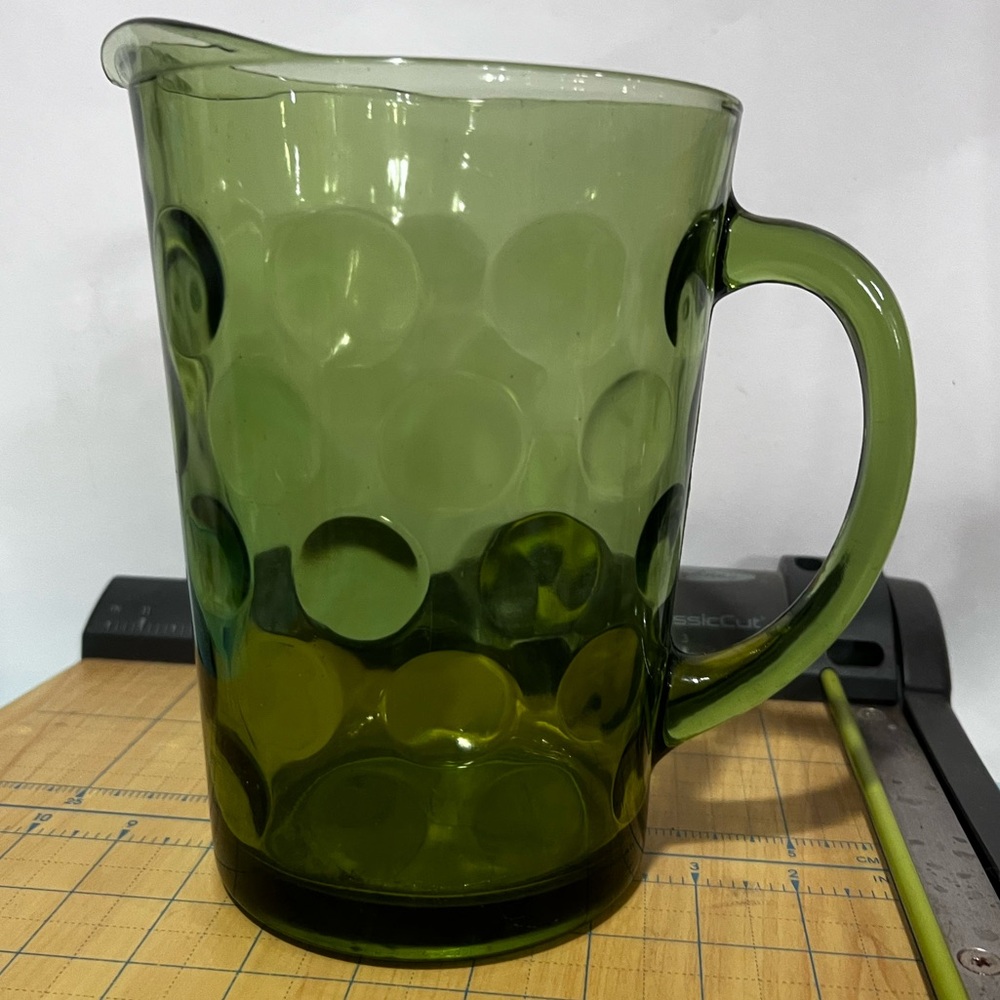 vintage Hazel-Atlas Eldorado Avocado Green glass pitcher - Picture 9 of 10